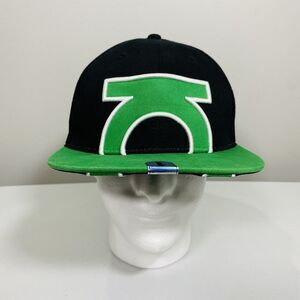DC Comics Originals Green Lantern Flat Bill Fitted Cap Hat Green/Black One Size